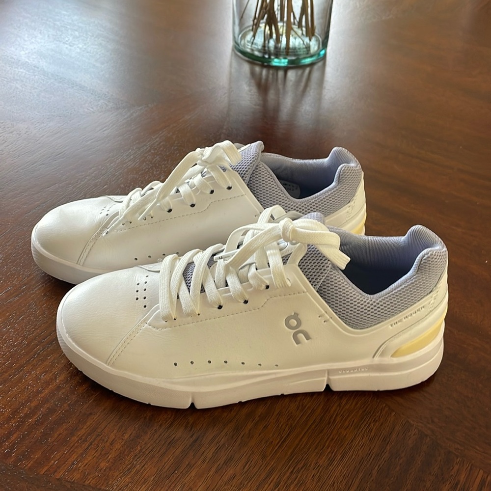 On Cloud sneakers